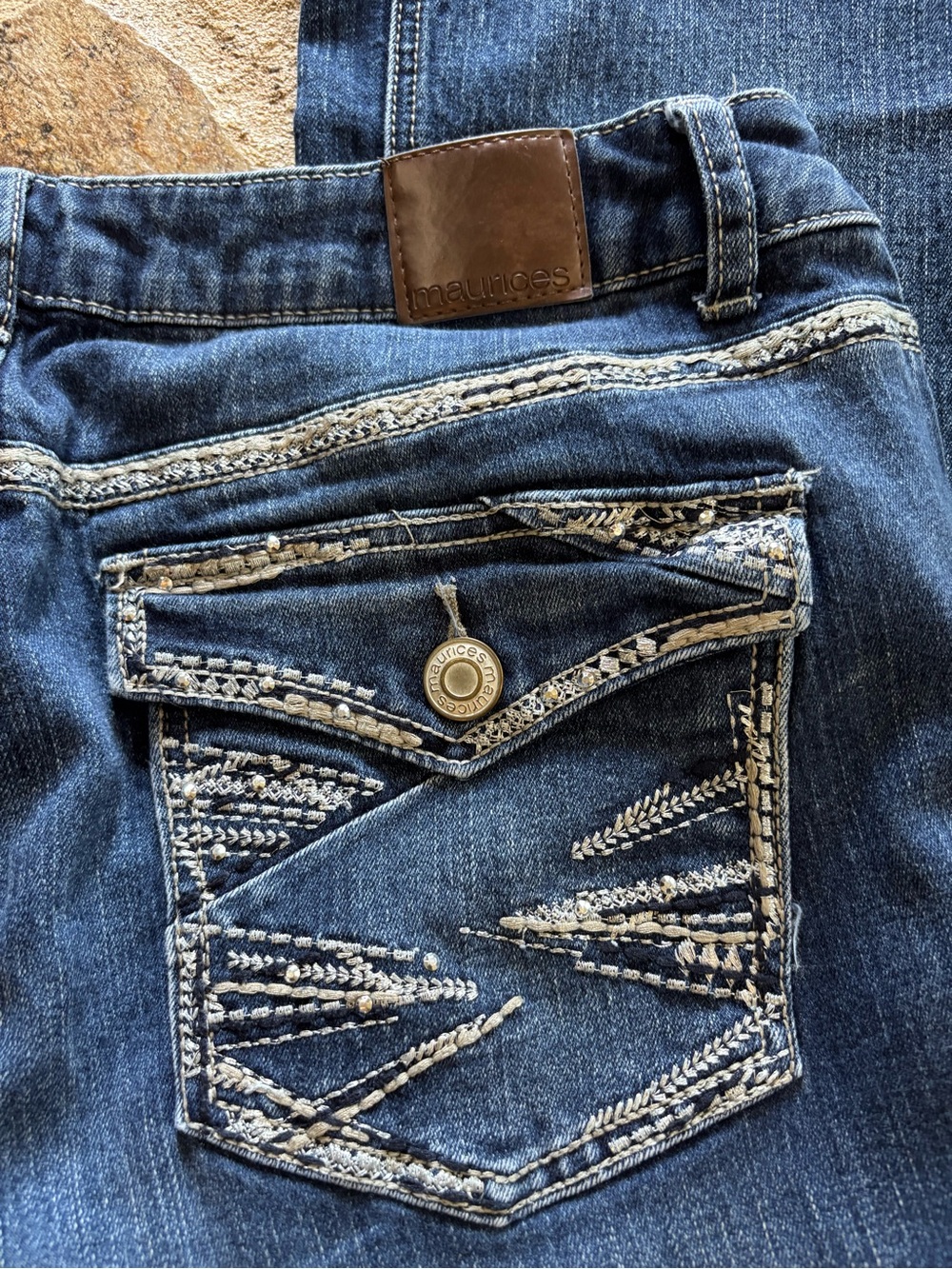 Maurices Dark Blue Jeans with Cream Embroidered Pocket 18W Regular length